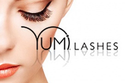 Ламинирование ресниц Yumi Lashes - от <strong> 3 000 руб.</strong></span>