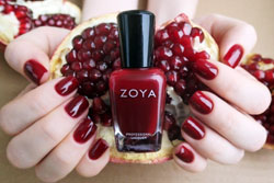 Маникюр с эко покрытием ZOYA